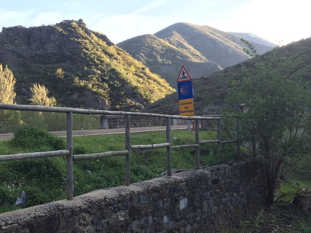 El Invernal De Picos Portilla de la Reina Exteriör bild