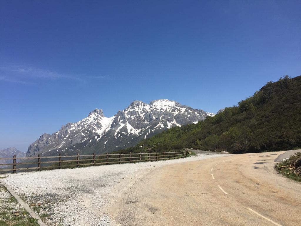 El Invernal De Picos Portilla de la Reina Exteriör bild