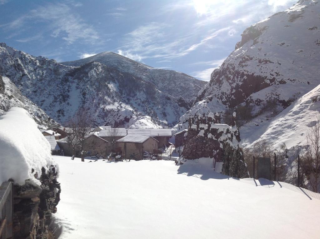 El Invernal De Picos Portilla de la Reina Exteriör bild