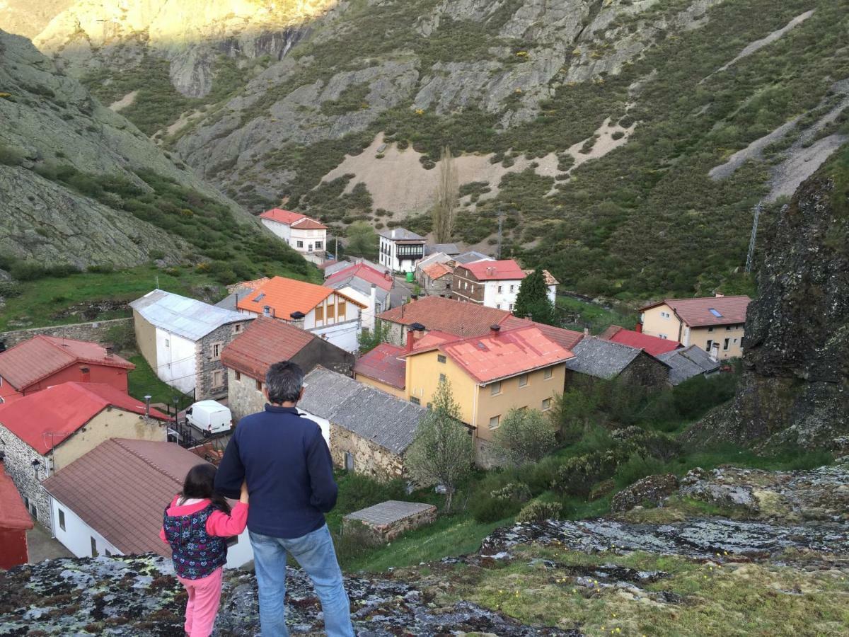 El Invernal De Picos Portilla de la Reina Exteriör bild